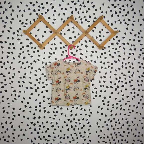 Disney Minnie Mouse Tan Ruffle Sleeve Toddler Graphic Top - Picture 3 of 7